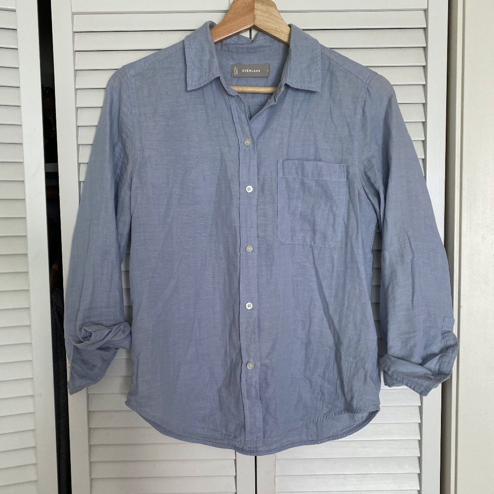 Everlane cotton gauze button down